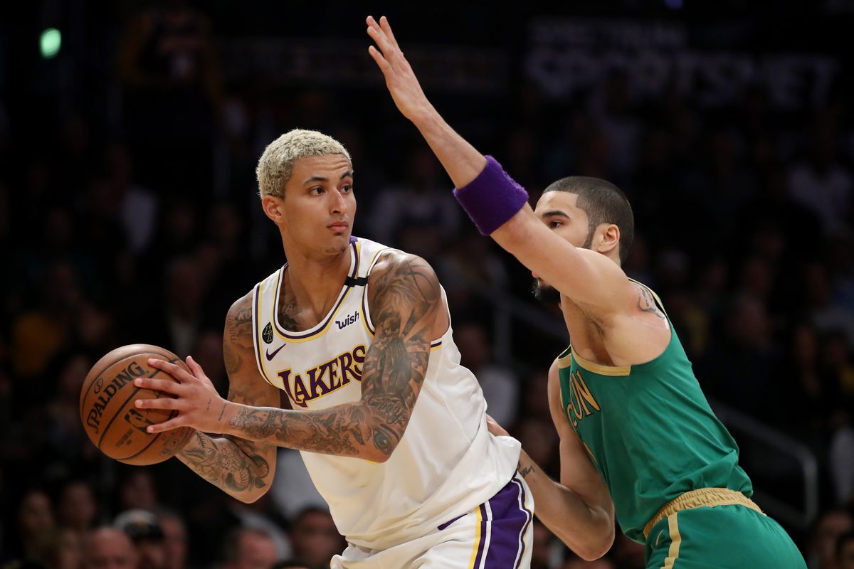 关于法甲倒计时；圣安东尼奥马刺关键时刻主帅复盘；细节引发关注；话题不断；纪律约束更严格的信息