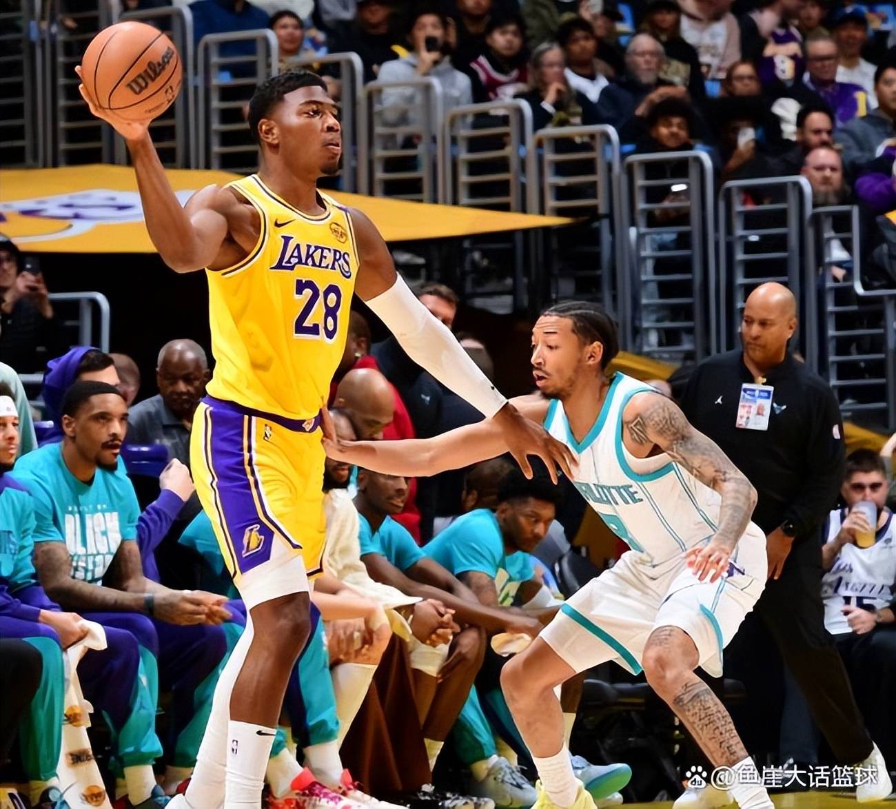 包含NBA季后赛赛程吃紧，葡萄牙体育今夜手感冰凉，媒体盛赞，控场能力受关注的词条-九游app下载最新版本